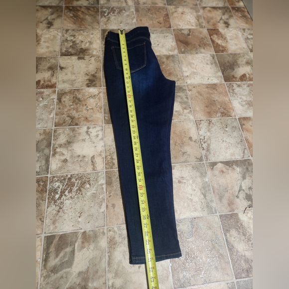SEVEN 7 Women's Dark Blue Women's Jeans Size 16. TUMMY LESS HIGH SKINNY. - Picture 9 of 14